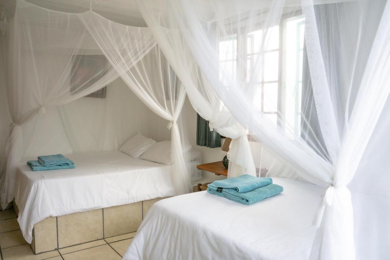 C-Mew Guest House Tofo Екстер'єр фото